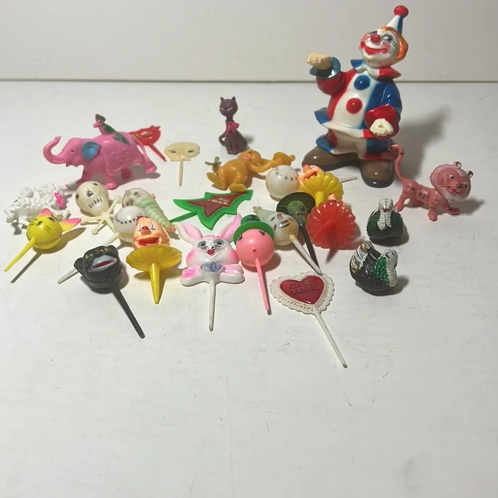 Vintage 1970’s cake topper decorations